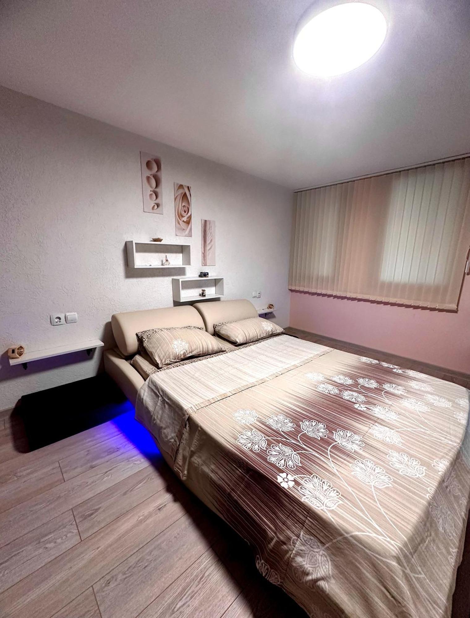 Emanuela Luxury * Kavala